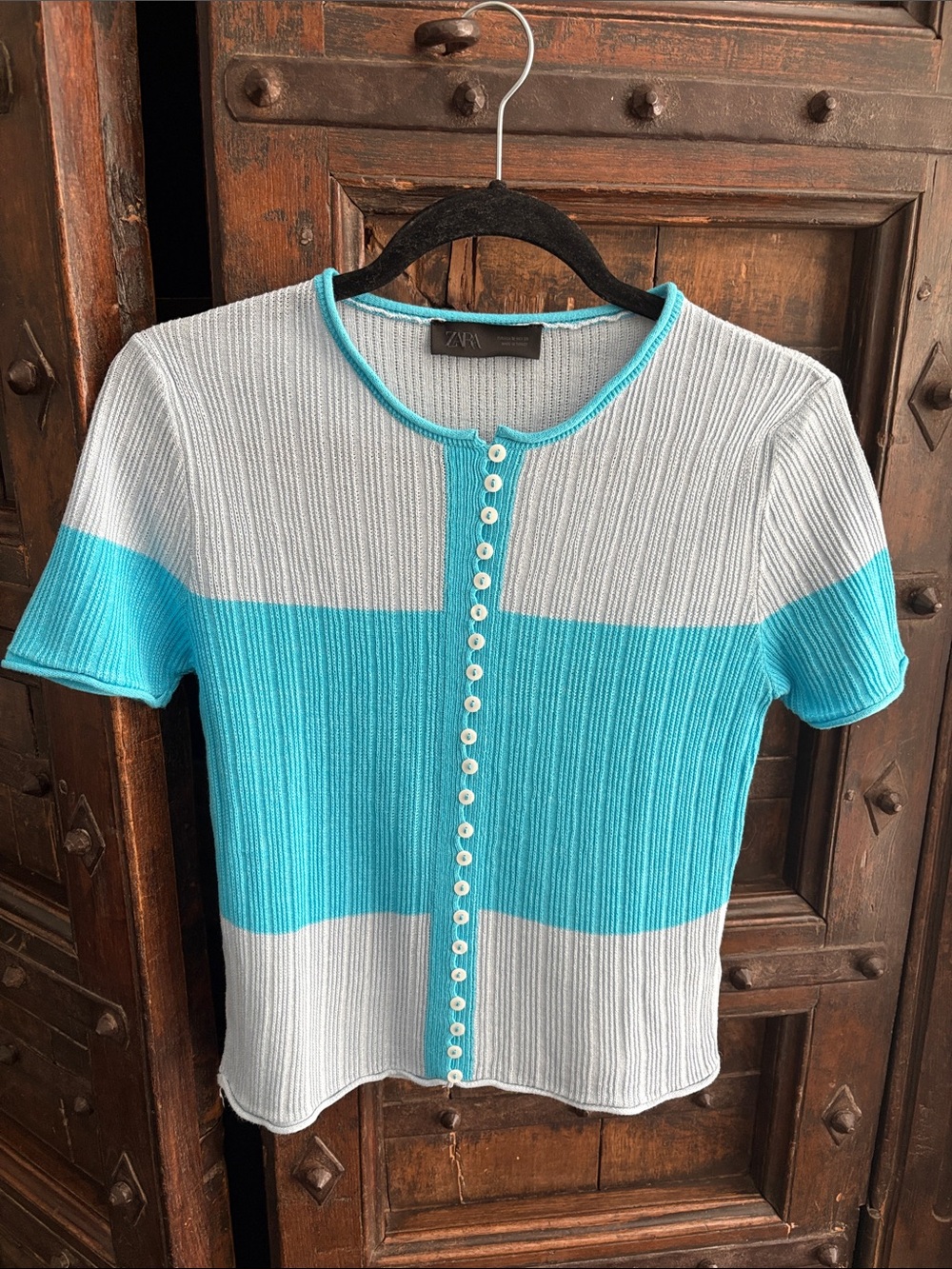 Zara Blue & White Ribbed Button-Front Short Sleeve Top